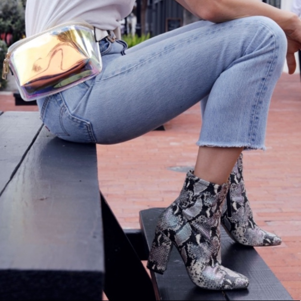 Aldo Snakeskin Booties Size 9